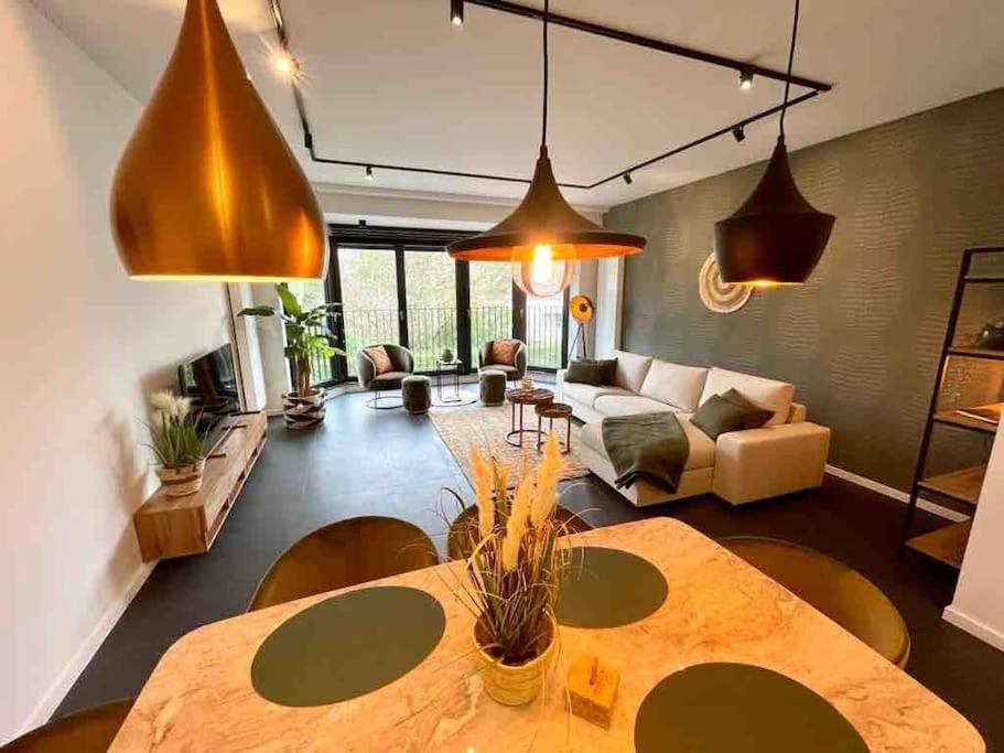 Ostend Chic, Luxe Loftstijl In Oostende מראה חיצוני תמונה